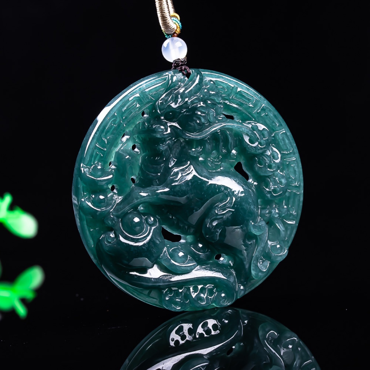 Vintage Fashion Jewelry - Myanmar Jadeïet Draak Hanger Ketting Vintage